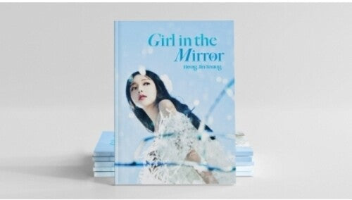 Hong Jin Young: Girl In The Mirror - incl. 62pg Photobook, 2 Folded Posters, 3 Photocards + 2 Postcards - COMPACT DISCS